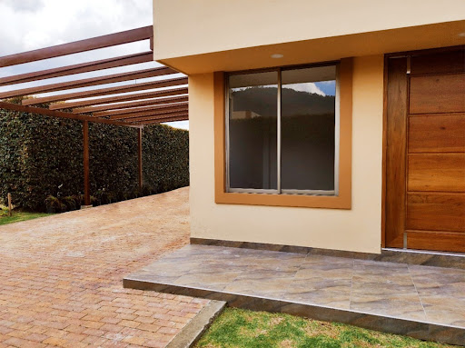 Casa en venta en Chuntame, Cajicá · foto 3 de 24