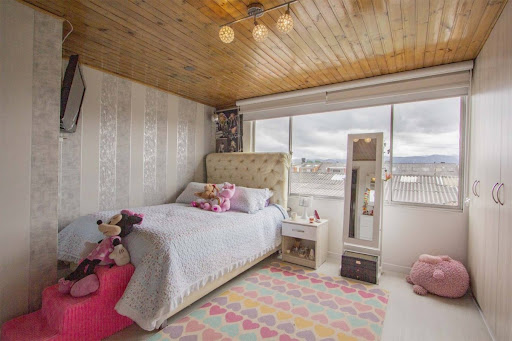 Casa en venta en Las Americas, Bogotá · foto 18 de 24