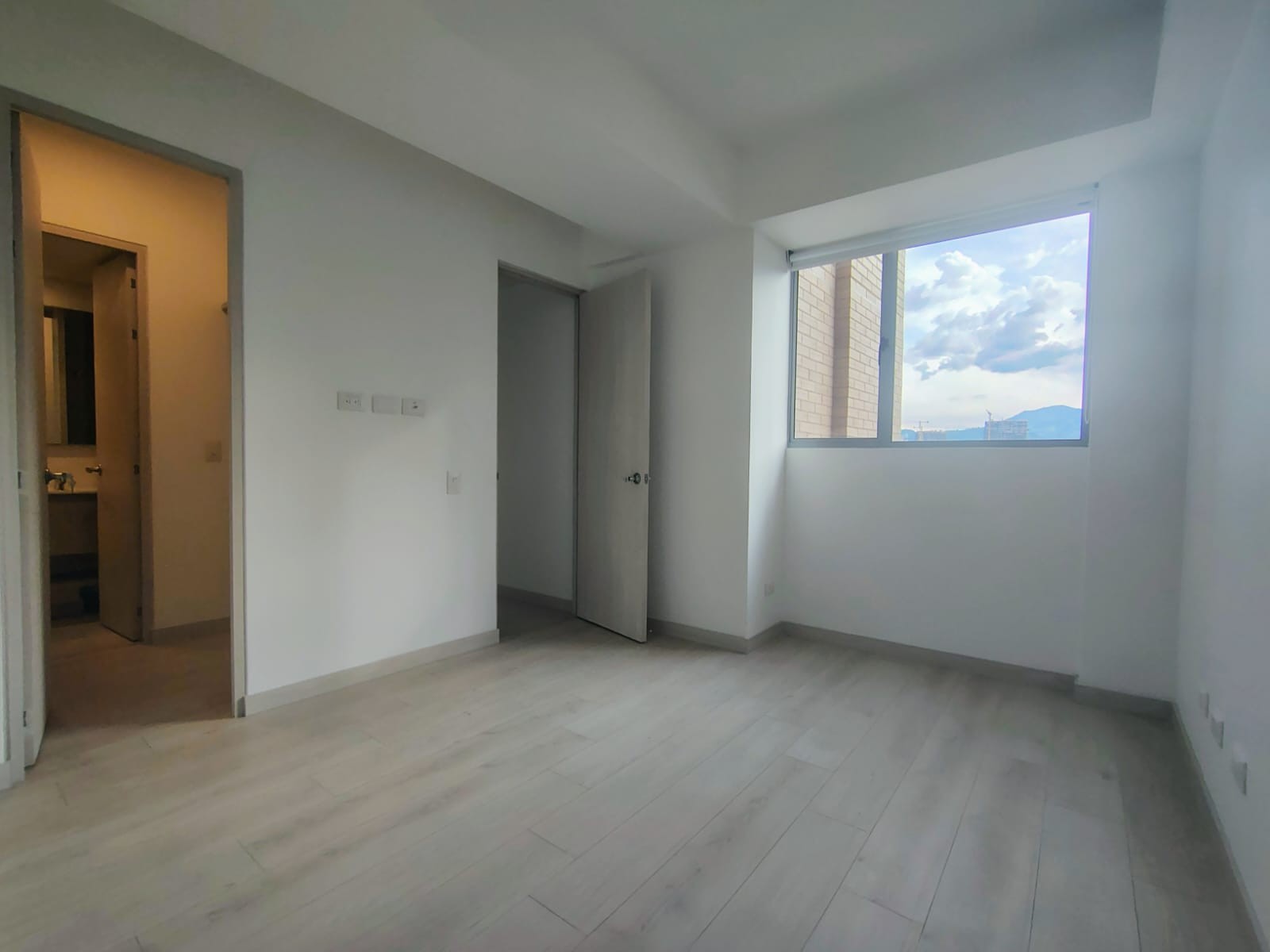 Apartamento en arriendo en Las Vegas, Envigado · foto 19 de 21