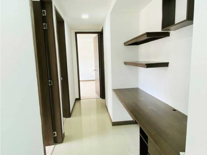 Apartamento de 3 alcobas en arriendo en Prados De Sabaneta, Sabaneta, 117 m² · foto 7 de 24