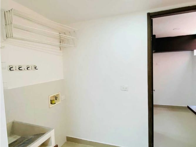 Apartamento de 3 alcobas en arriendo en Prados De Sabaneta, Sabaneta, 117 m² · foto 20 de 24