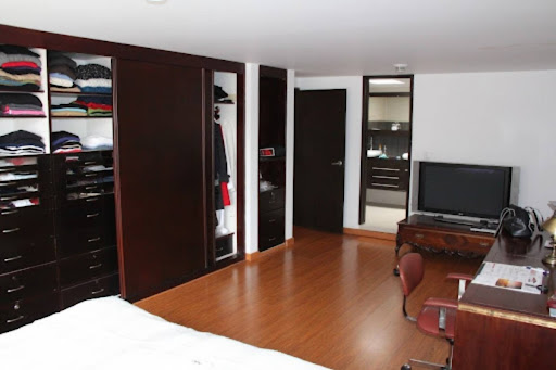 Casa en venta en Santa Ana, Bogotá · foto 2 de 13