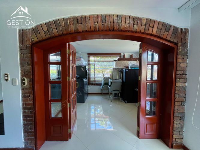 Casa de 4 alcobas en venta en San Jose De Bavaria, Bogotá, 218 m² · foto 23 de 24