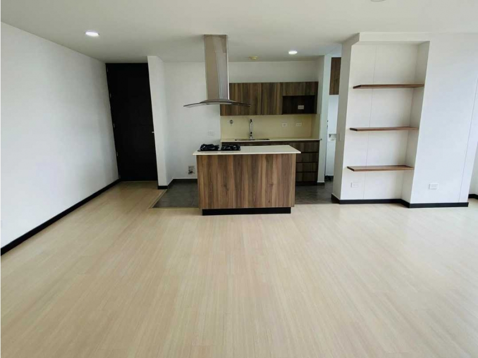 Apartamento en arriendo en Loma El Atravesado, Envigado · foto 5 de 24