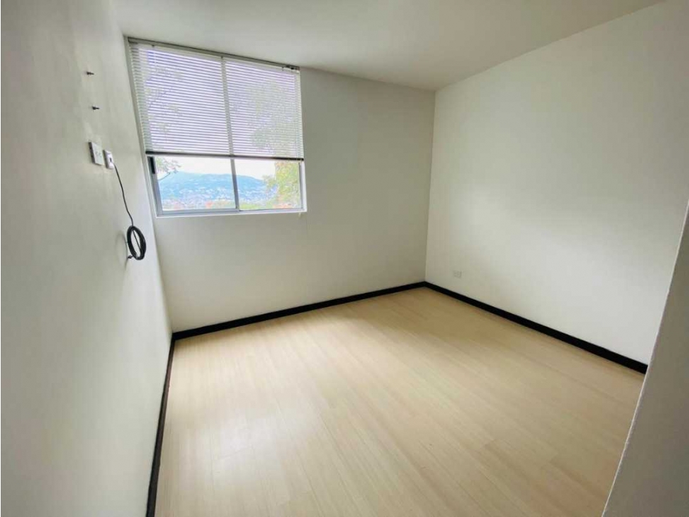 Apartamento en arriendo en Loma El Atravesado, Envigado · foto 12 de 24