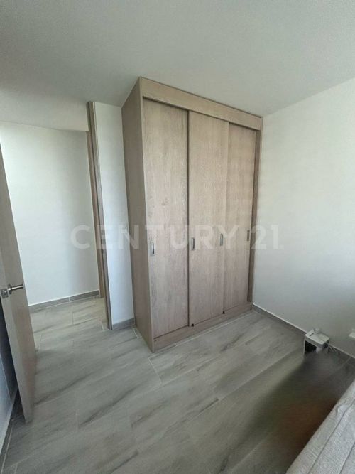 Apartamento de 3 alcobas en venta en Ricaurte, 68 m² · foto 10 de 13