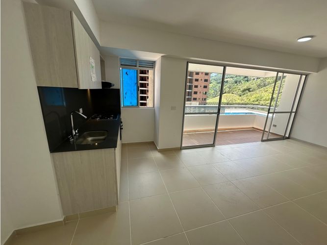 Apartamento en arriendo en Las Lomitas, Sabaneta, 85 m² · foto 6 de 21