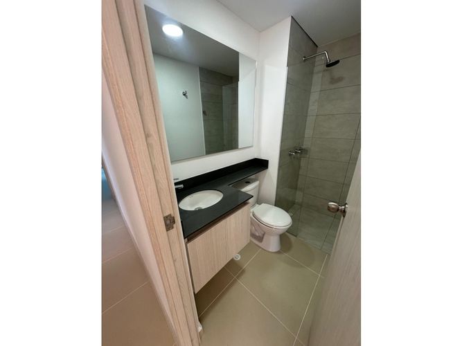 Apartamento en arriendo en Las Lomitas, Sabaneta, 85 m² · foto 9 de 21