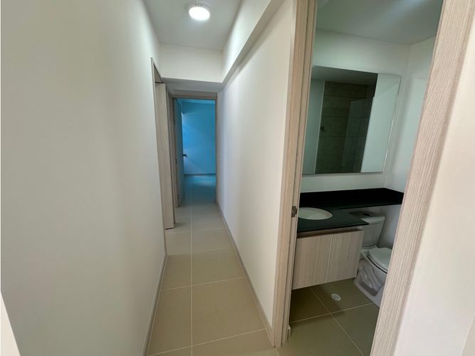 Apartamento en arriendo en Las Lomitas, Sabaneta, 85 m² · foto 10 de 21