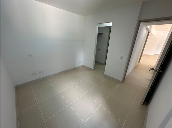 Apartamento en arriendo en Las Lomitas, Sabaneta, 85 m² · foto 15 de 21