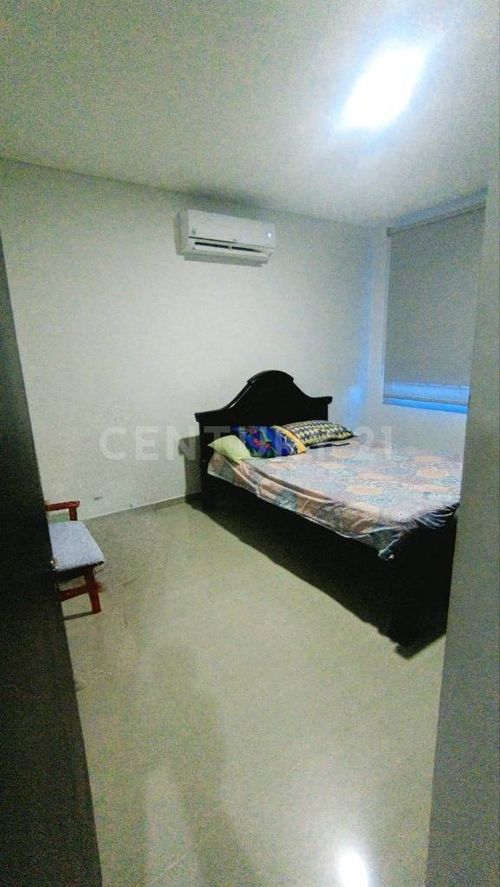 Casa de 4 alcobas en venta en Cr. Almendros, Girardot, 140 m² · foto 17 de 20