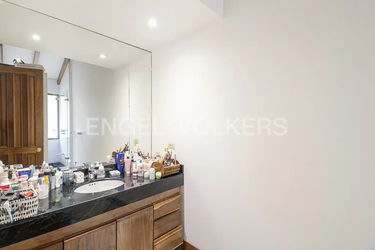 Casa de 6 alcobas en venta en Santa Ana, Bogotá, 925 m² · foto 14 de 18