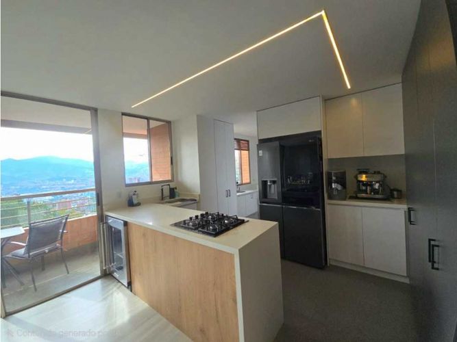 Apartamento de 3 alcobas en venta en El Tesoro, Medellín, 156 m² · foto 4 de 24