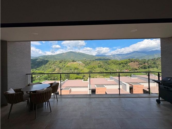 Casa de 3 alcobas en venta en Avenida Centenario, Armenia, 180 m² · foto 14 de 15