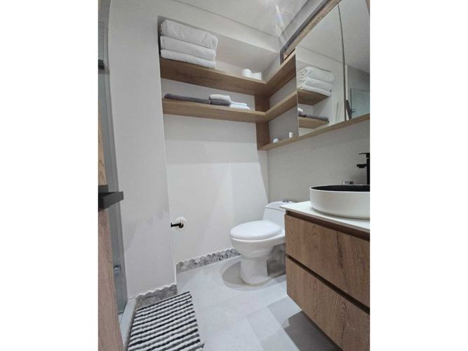 Apartamento de 3 alcobas en venta en El Tesoro, Medellín, 156 m² · foto 19 de 24
