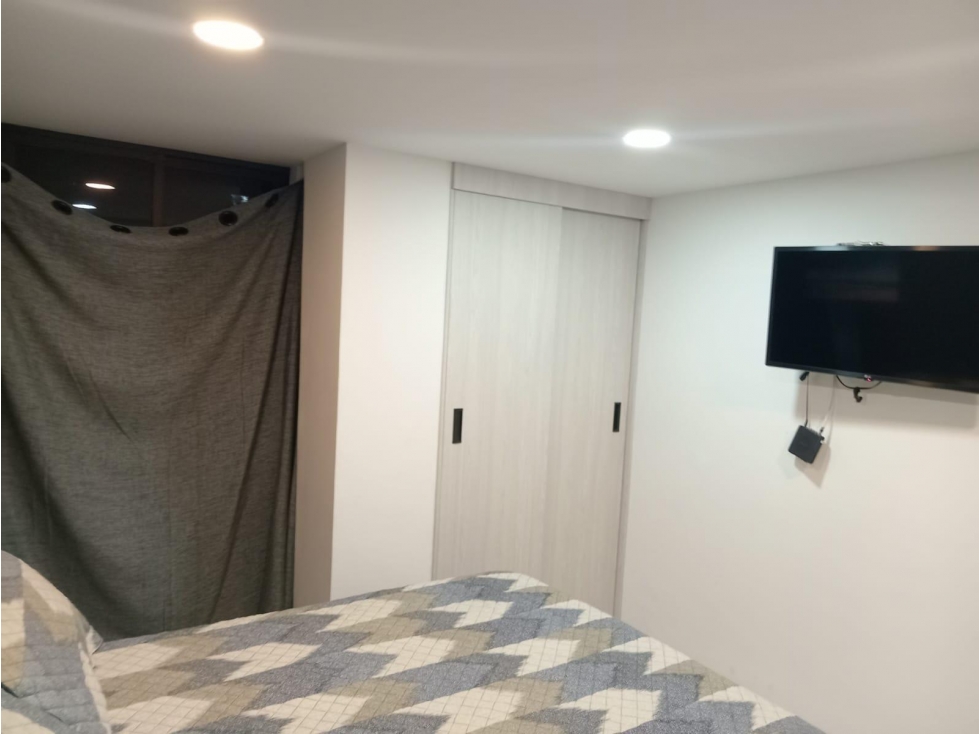 Apartamento en venta en El Portal, Envigado · foto 8 de 16