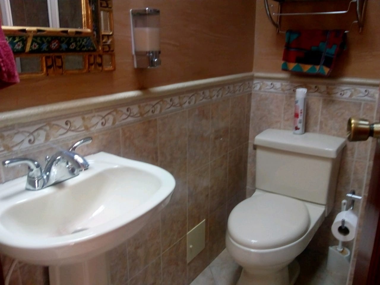 Casa en venta en San Nicolas, Bogotá · foto 7 de 13