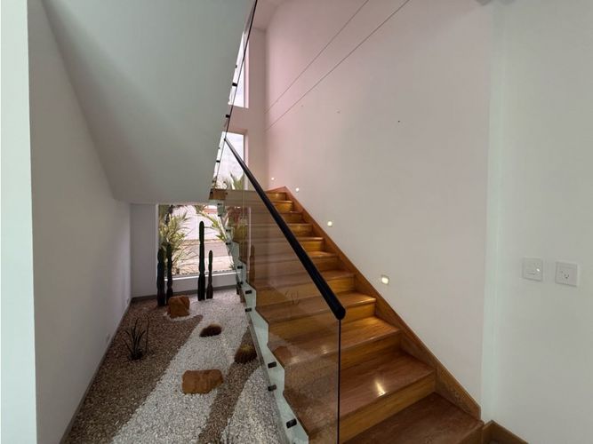 Casa de 5 alcobas en venta en Pance, Cali, 717 m² · foto 9 de 21