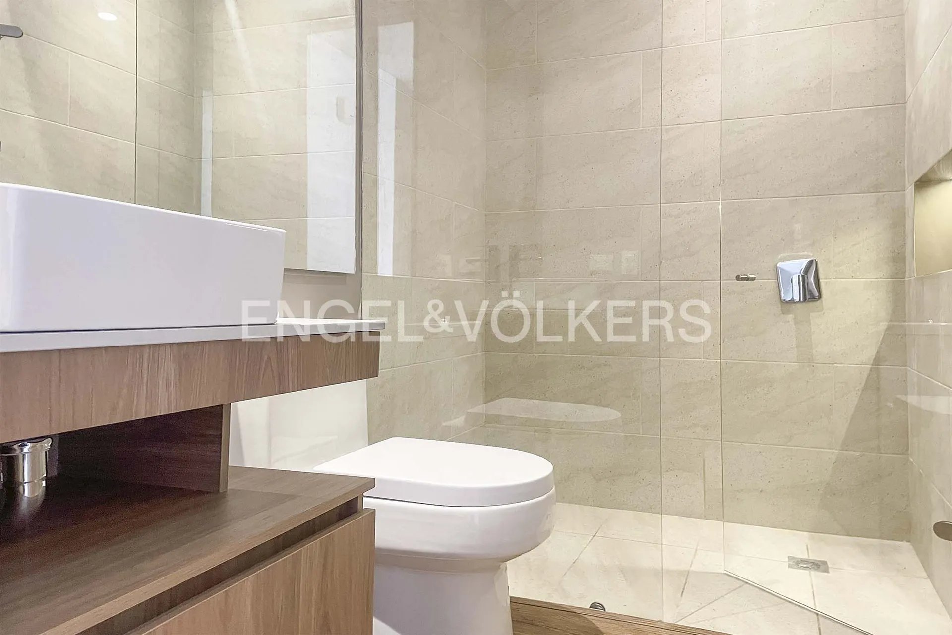 Apartamento en venta en Santa Barbara, Bogotá · foto 9 de 12