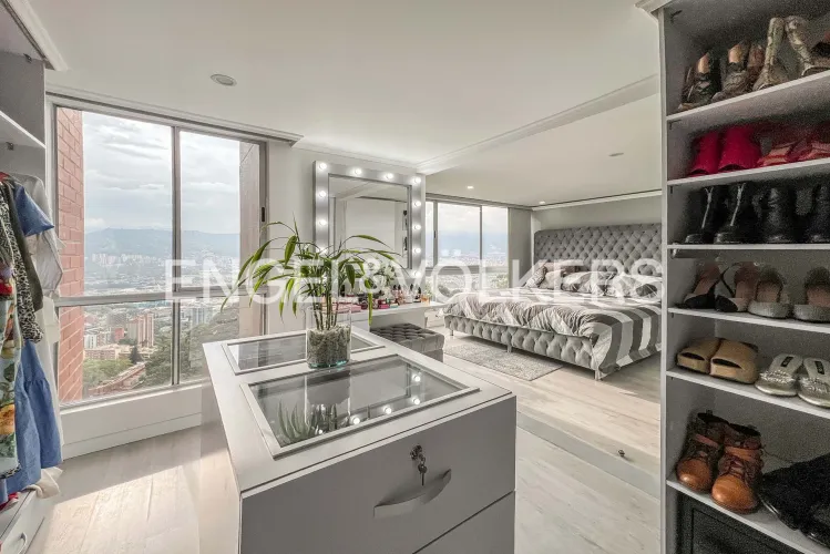 Apartamento de 2 alcobas en venta en Las Palmas, Medellín, 129 m² · foto 11 de 19