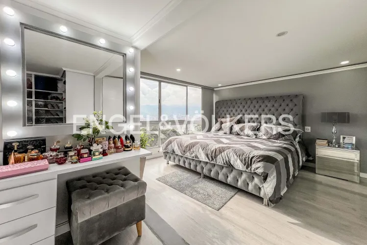 Apartamento de 2 alcobas en venta en Las Palmas, Medellín, 129 m² · foto 8 de 19