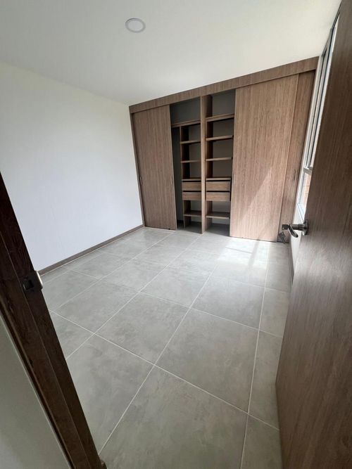 Apartamento de 2 alcobas en venta en La Ceja, 64 m² · foto 3 de 4