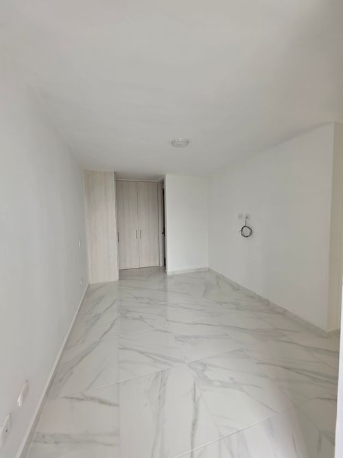 Apartamento en venta en Fontibon, Bogotá · foto 8 de 19