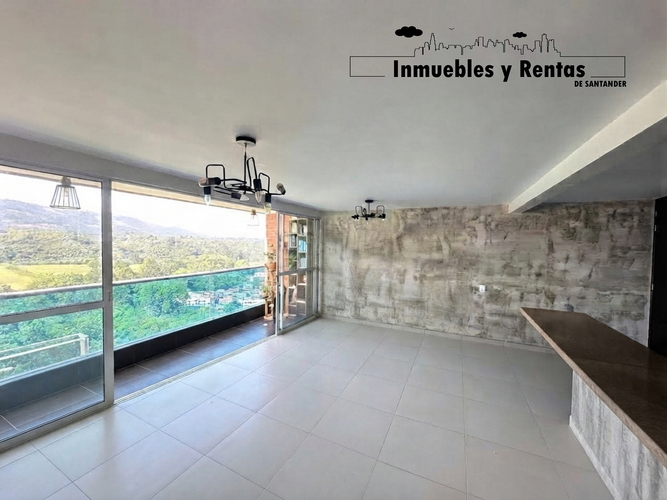 Apartamento de 3 alcobas en venta en Versalles, Floridablanca, 95 m² · foto 4 de 10