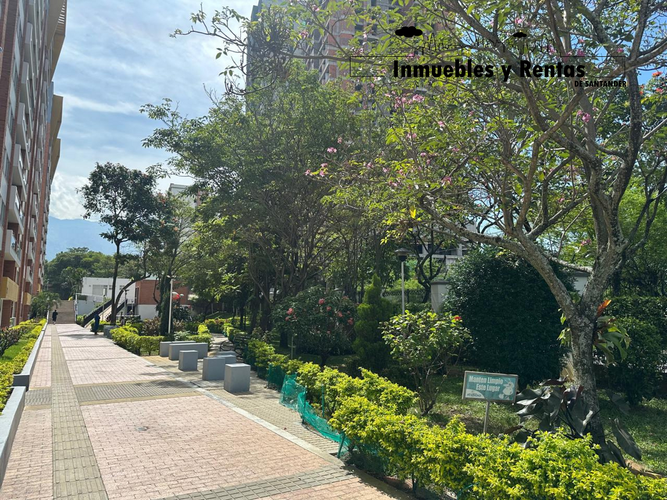 Apartamento de 3 alcobas en venta en Versalles, Floridablanca, 95 m² · foto 10 de 10