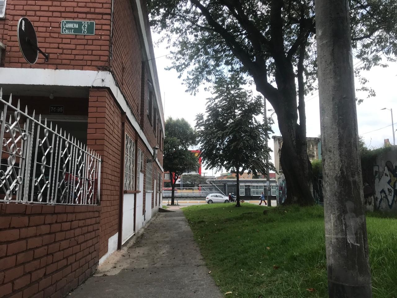 Casa en venta en Barrios Unidos, Bogotá · foto 2 de 6