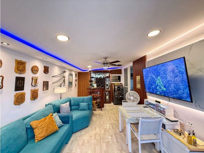 Casa de 5 alcobas en venta en El Castillo, Cali, 420 m² · foto 8 de 22