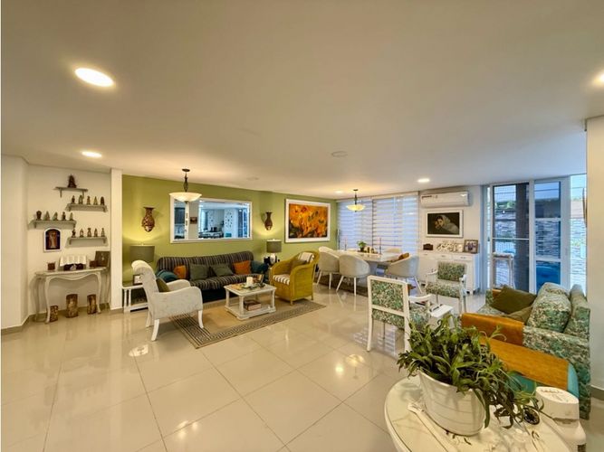 Casa de 5 alcobas en venta en El Castillo, Cali, 420 m² · foto 9 de 22