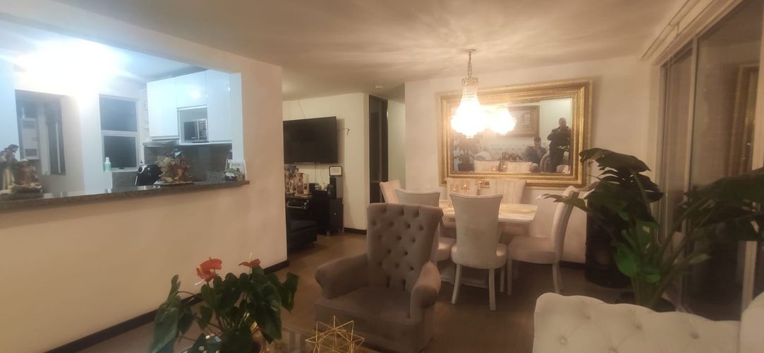 Apartamento de 3 alcobas en venta en Alejandria, Bogotá, 104 m² · foto 3 de 24
