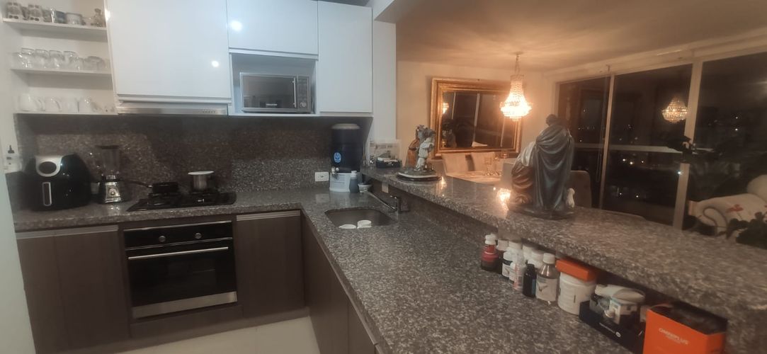 Apartamento de 3 alcobas en venta en Alejandria, Bogotá, 104 m² · foto 8 de 24