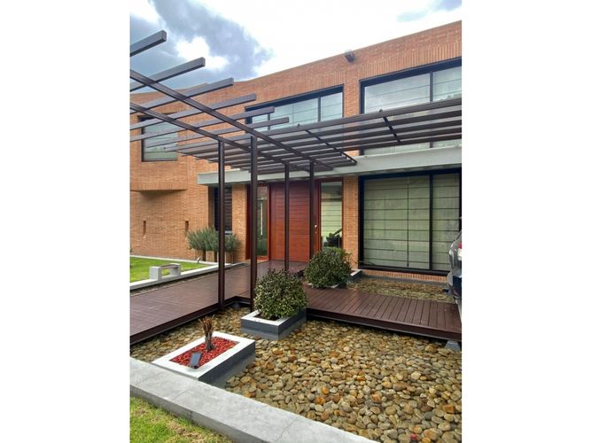 Casa de 4 alcobas en arriendo en Briceño, Sopó, 490 m² · foto 2 de 24
