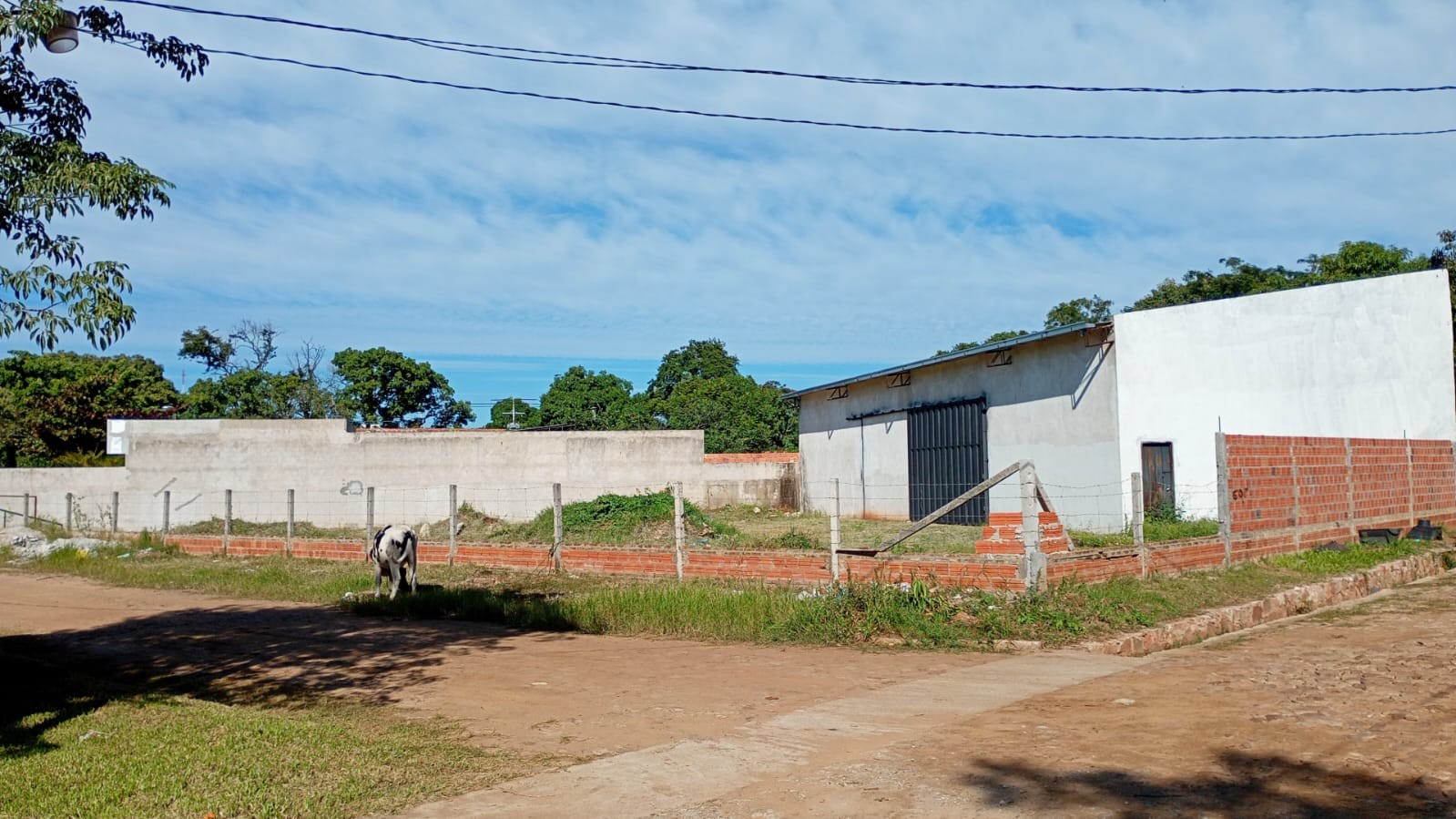 ALQUILO DEPOSITO 200M2 EN BARRIO MAKA'I, LUQUE. — foto 3