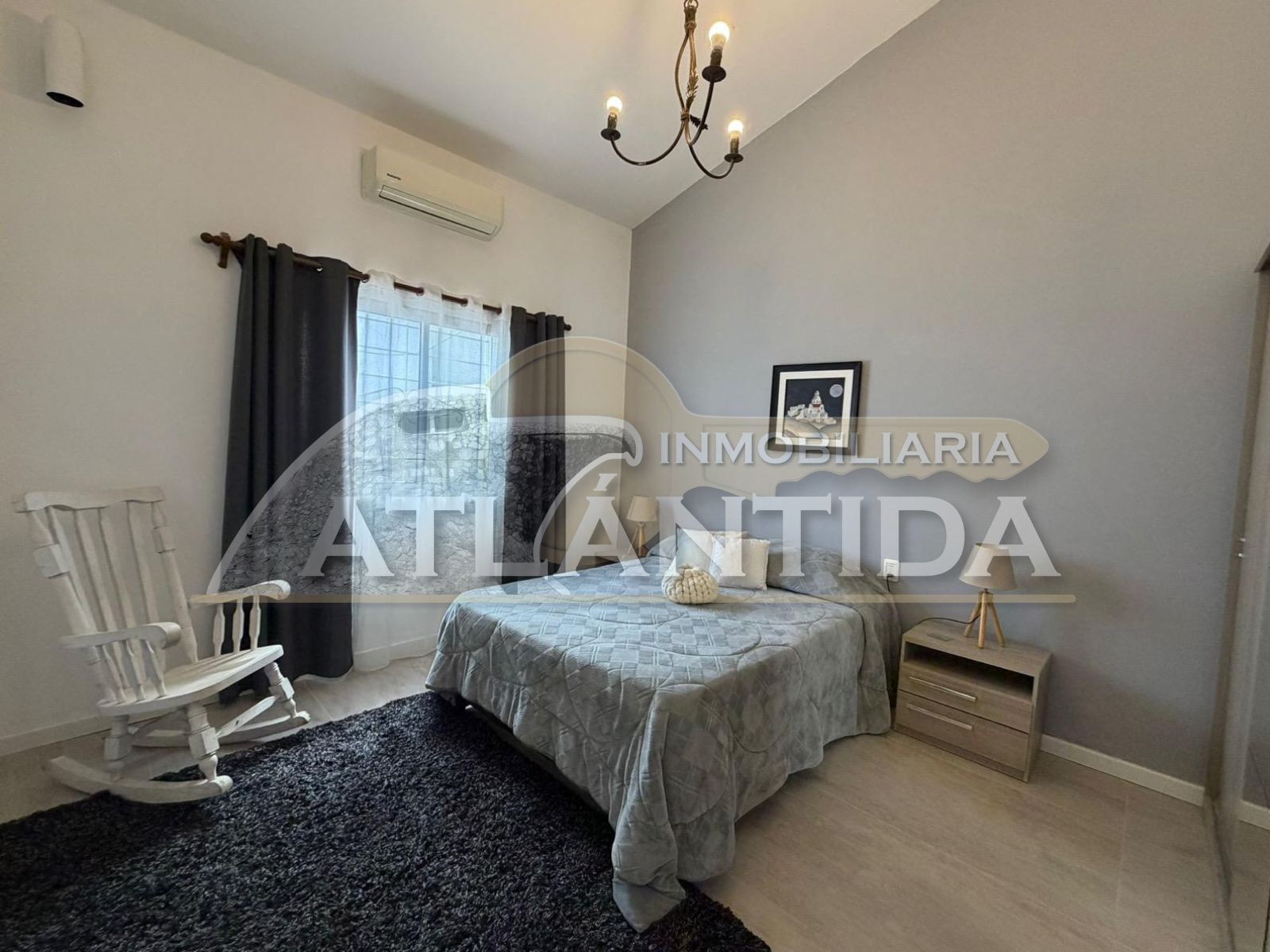 Alquiler Anual En Atlántida: 2 Dormitorios, Cocina Definida, Baño Y Jardín Al Frente Y Al Fondo. Inm Atlántida · Foto 9