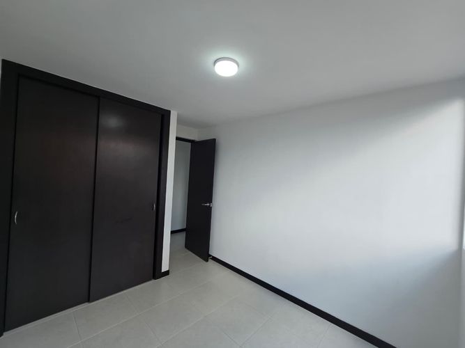 Apartamento de 3 alcobas en arriendo en Belén, Medellín, 80 m² · foto 13 de 19