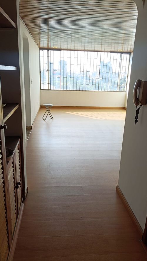 Apartamento de 2 alcobas en venta en El Virrey, Bogotá, 76 m² · foto 3 de 15
