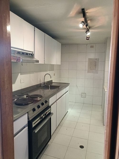 Apartamento de 2 alcobas en venta en El Virrey, Bogotá, 76 m² · foto 4 de 15
