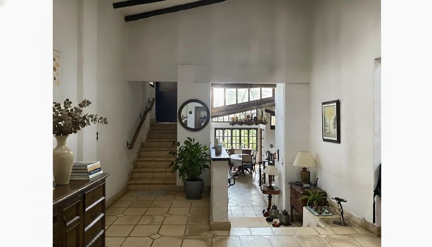 Casa de 7 alcobas en venta en Medio Dapa, Yumbo, 480 m² · foto 3 de 15