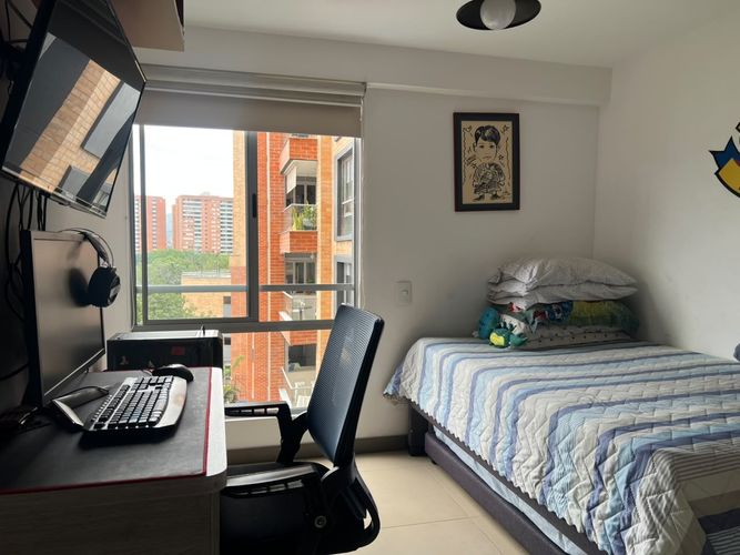 Apartamento de 3 alcobas en venta en Camino Verde, Envigado, 92 m² · foto 8 de 16