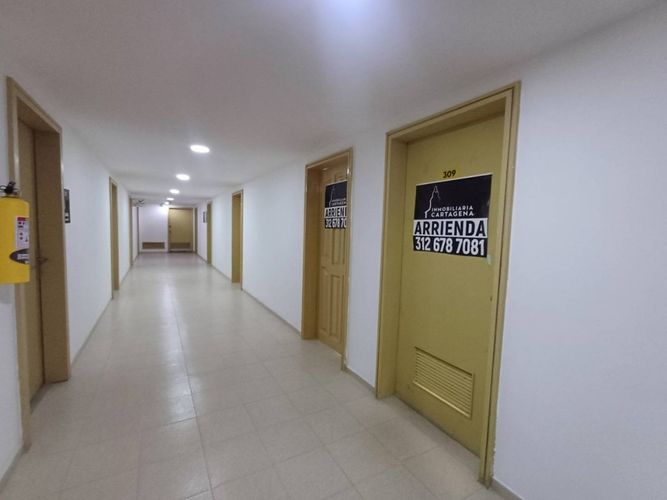 Oficina en arriendo en El Centro, Cartagena, 24 m² · foto 8 de 9
