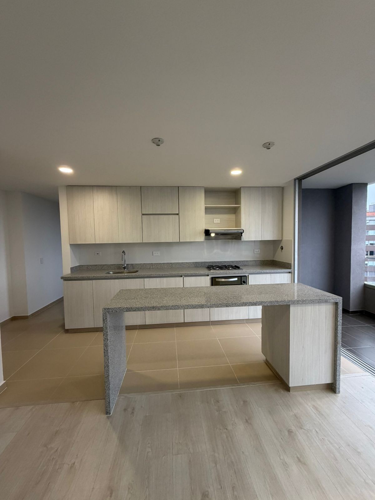 Apartamento en venta en Suramérica, Itagüí · foto 5 de 13