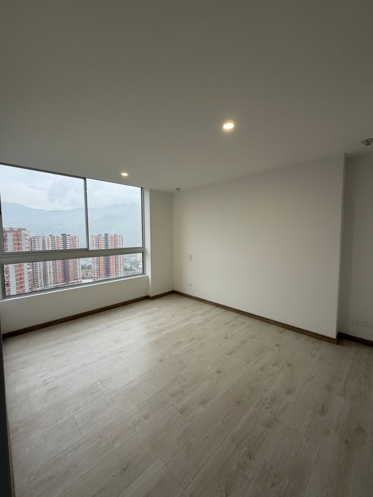 Apartamento en venta en Suramérica, Itagüí · foto 9 de 13