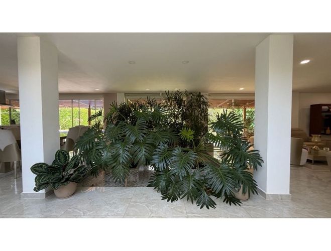 Casa de 4 alcobas en venta en Alfaguara, Jamundí, 540 m² · foto 4 de 14