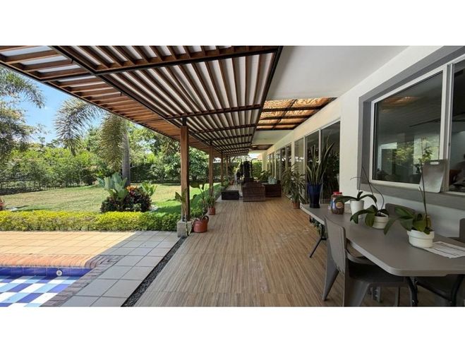 Casa de 4 alcobas en venta en Alfaguara, Jamundí, 540 m² · foto 12 de 14