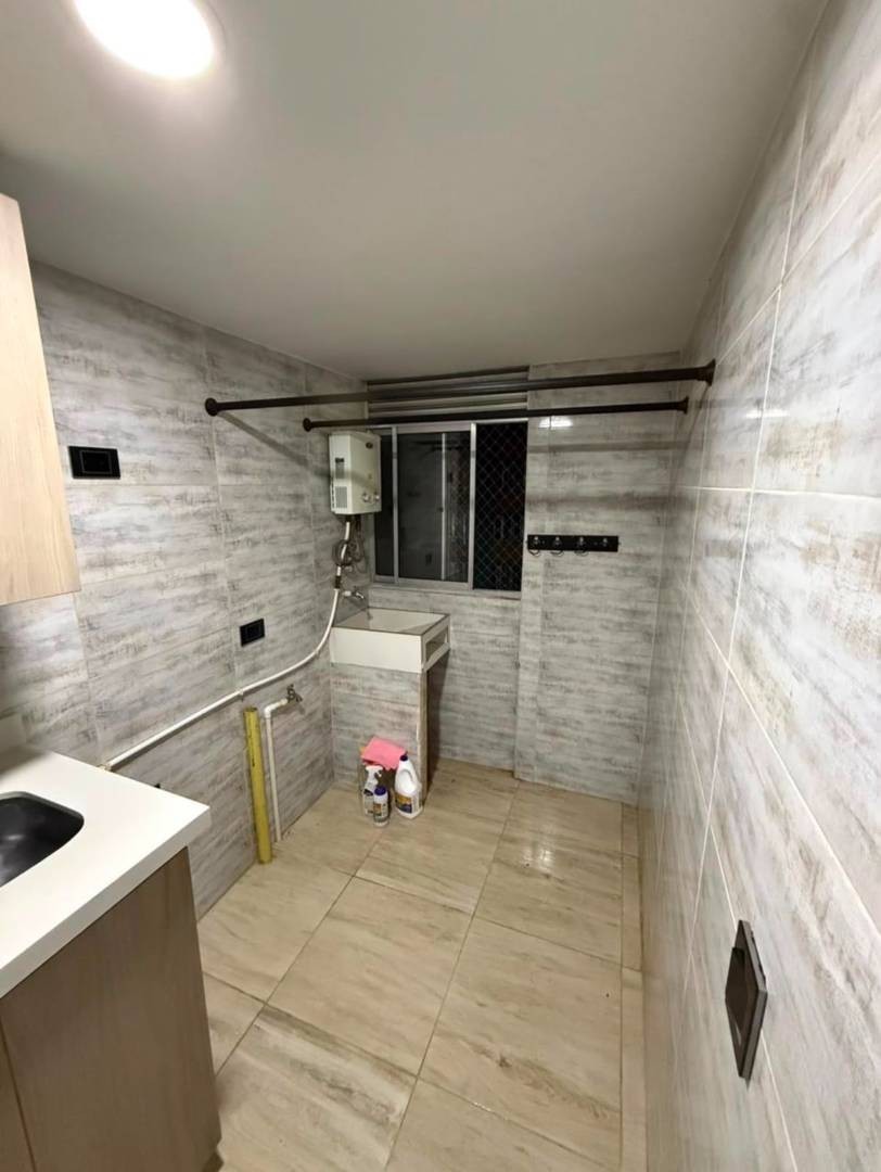Apartamento en venta en San Antonio De Prado, Medellín · foto 4 de 10