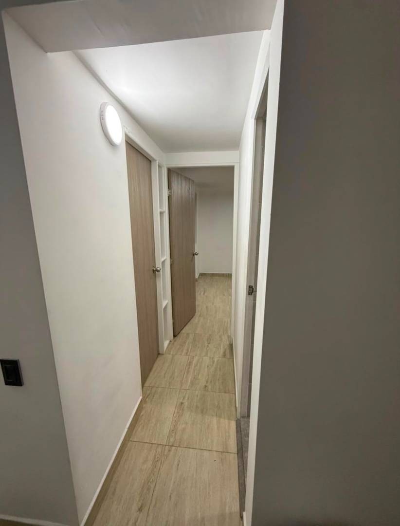 Apartamento en venta en San Antonio De Prado, Medellín · foto 5 de 10