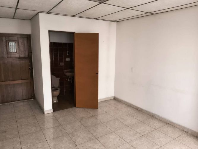 Oficina en arriendo en Versalles, Manizales, 16 m² · foto 4 de 6